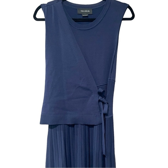 YIGAL AZROUEL A-line Mini Pleated Knit Navy Dress Sz 8 - Picture 3 of 8